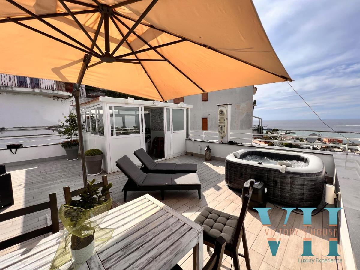 Villa Victory'S Luxury House With Jacuzzi On The Roof Casamicciola Terme Exterior foto