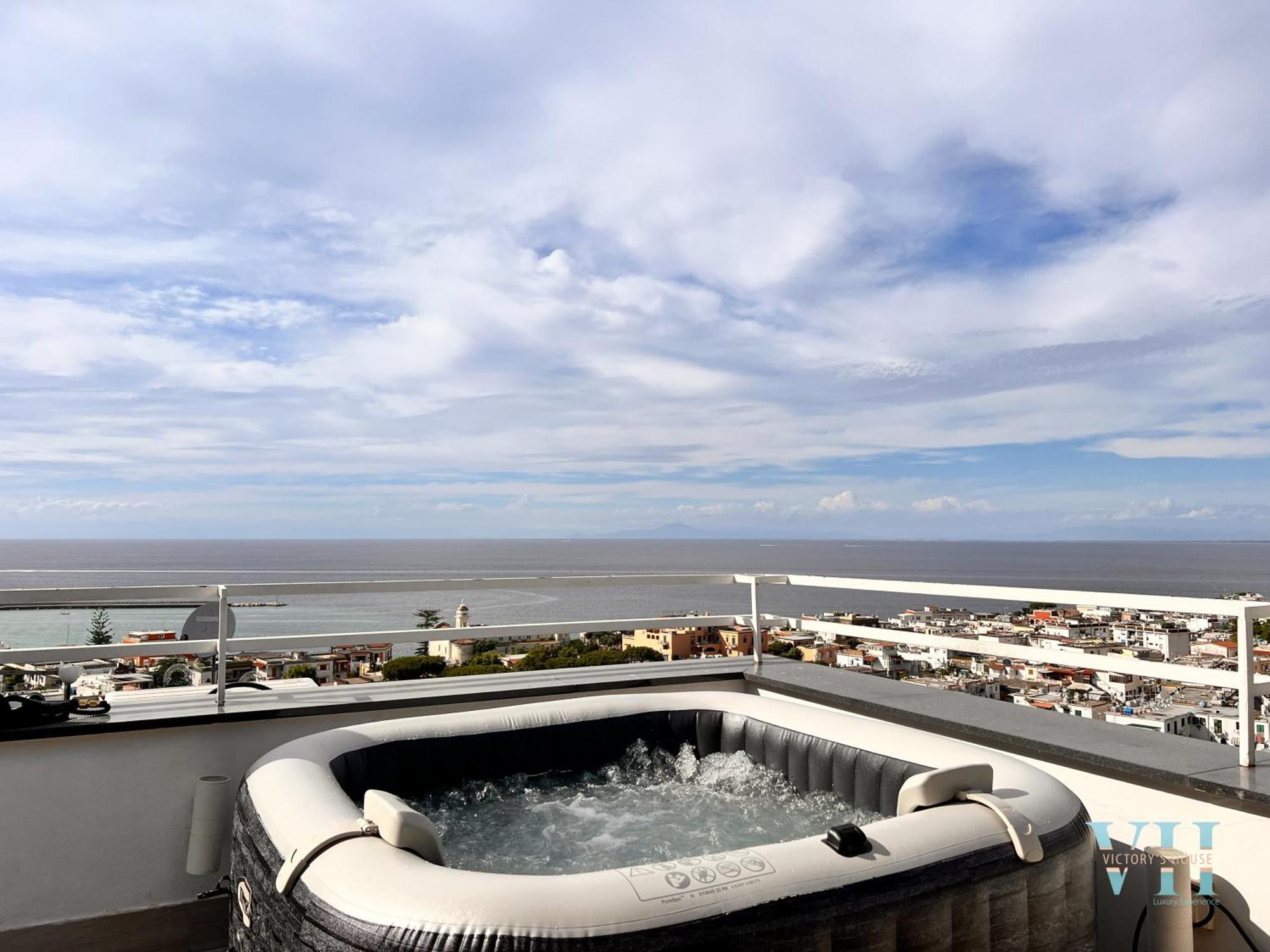 Villa Victory'S Luxury House With Jacuzzi On The Roof Casamicciola Terme Exterior foto